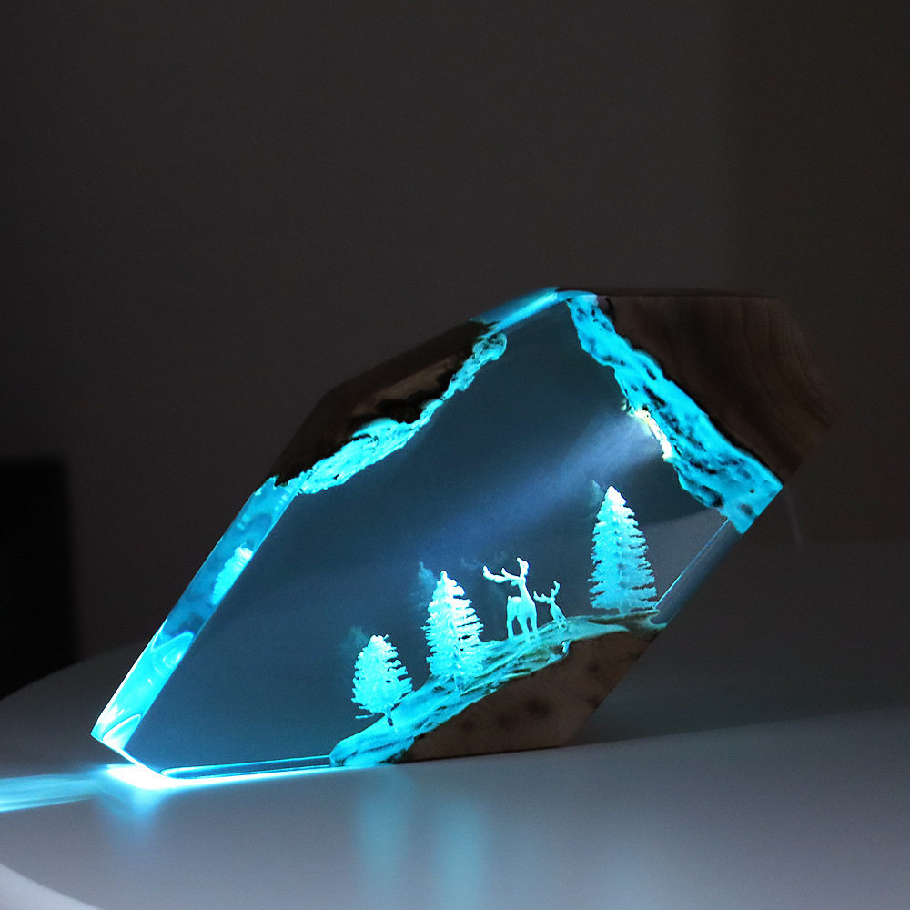 Crafting Resin - Leśna Wróżka Jeleń Ozdoba na Biurko